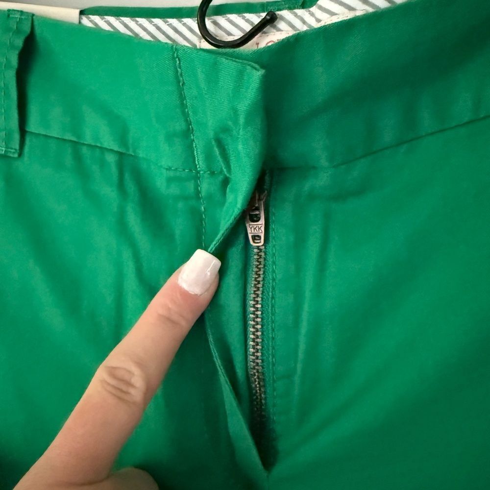 J. Crew 5" classic chino short Size 12 - Picture 5 of 9